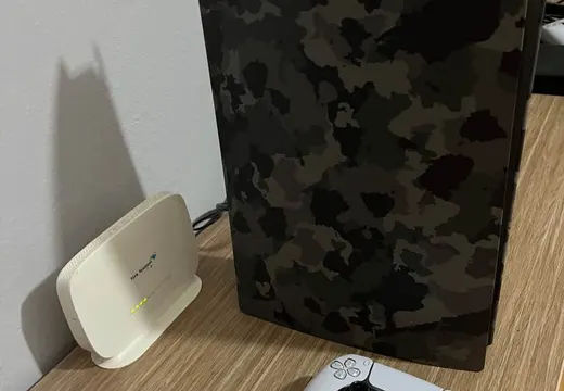 Playstation 5 oyunlu tek kol