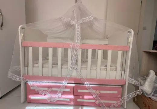 Yatak beşik 4 çekmeceli