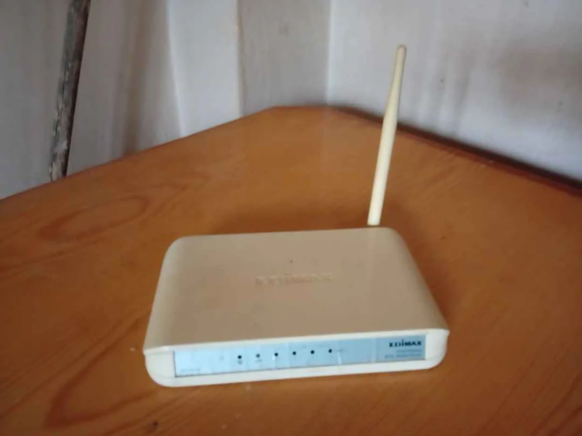 Eski modem 300 tl