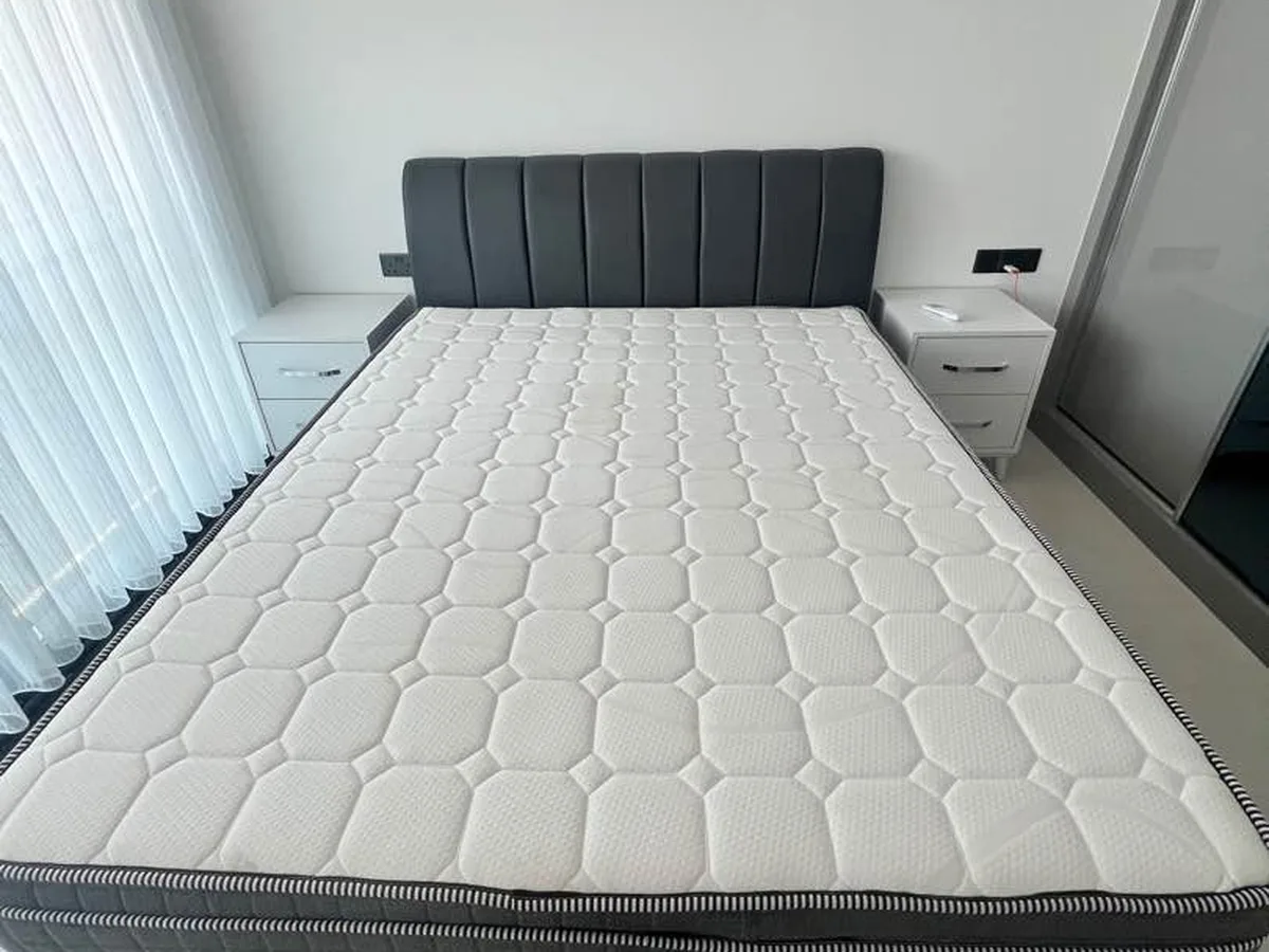 160X200 çift kişilik şilte+başlık ve sabit baza(sandıklı değ