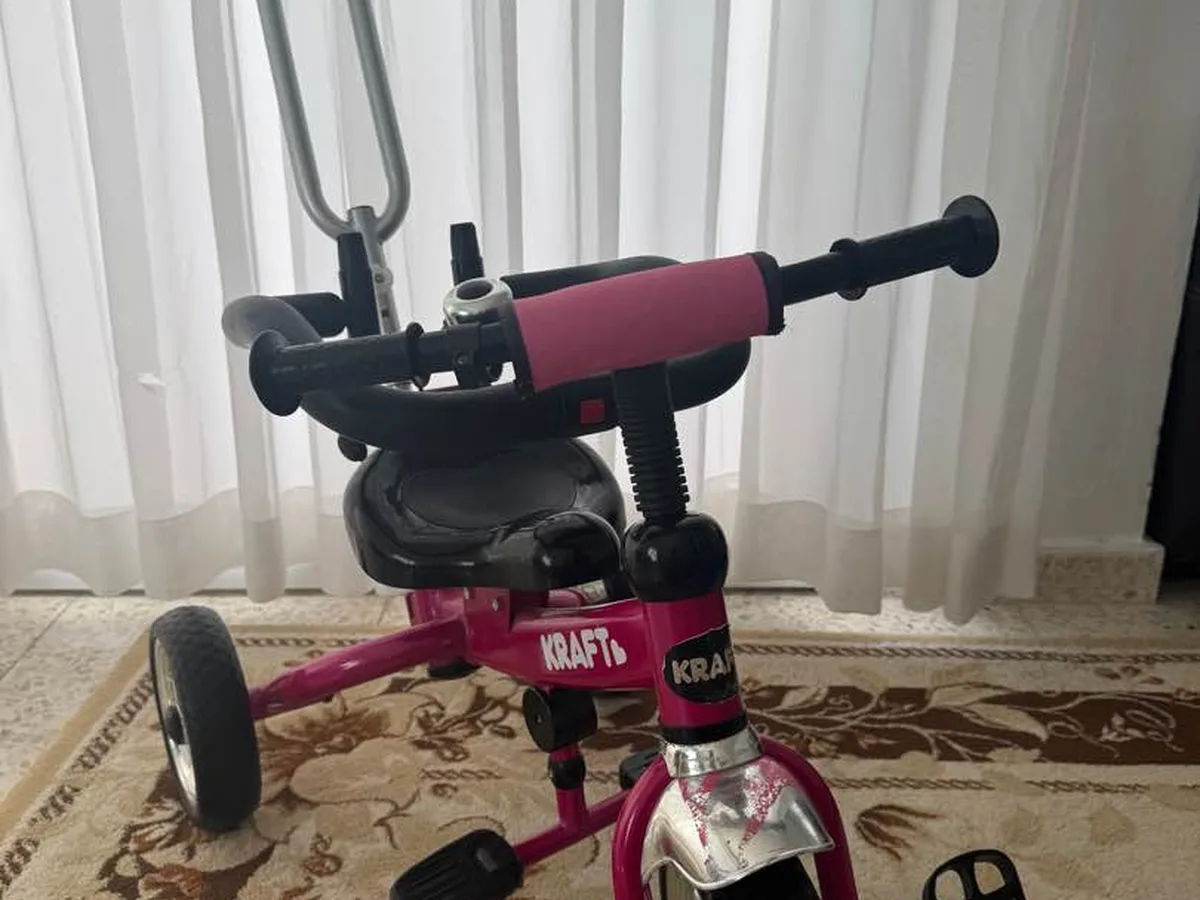 Kraft marka 3 tekerlekli çocuk bisikleti