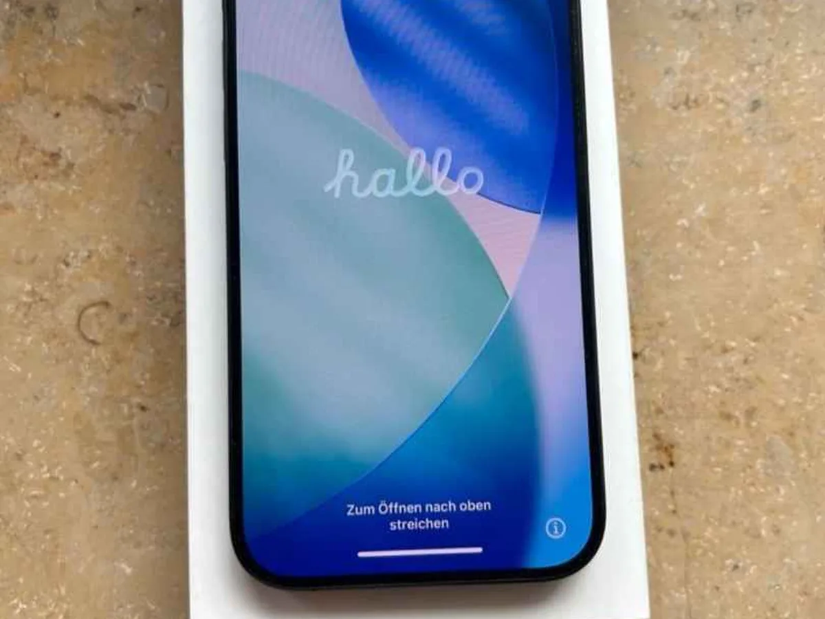 Iphone 16 pro 256gb 3 haftalik