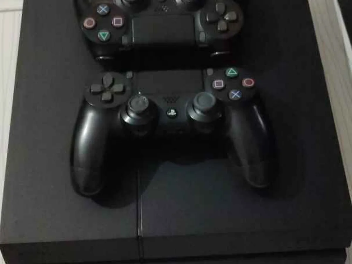 Acil Satılık Ps4 Mat Kasa