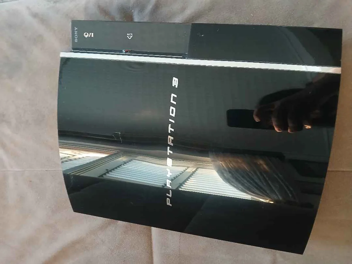 Fat ps3 60gb ps2 donanimi olan