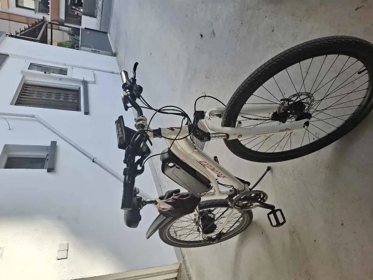 SPECIALIZED ELEKTRİKLİ BİSİKLET
