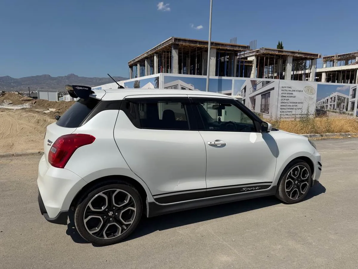 SUZUKİ SWİFT 1.4 TURBO(12000stg)